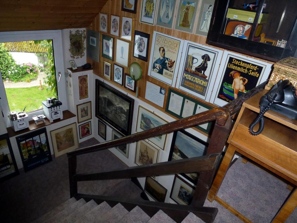 Romantikzimmer Im Antiquariat Sonnschied Dış mekan fotoğraf